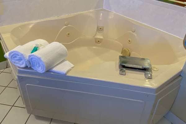 Private in-room jacuzzi tub at Quality Inn Bolingbrook I-55