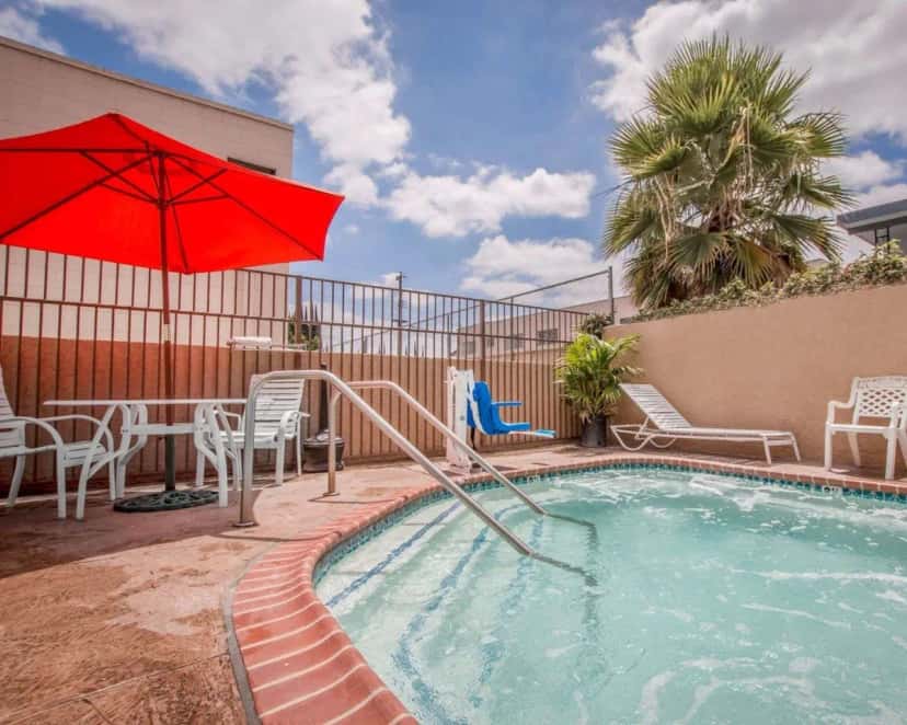 Shared outdoor hot tub at Quality Inn Near Downey Studios in Downey, CA