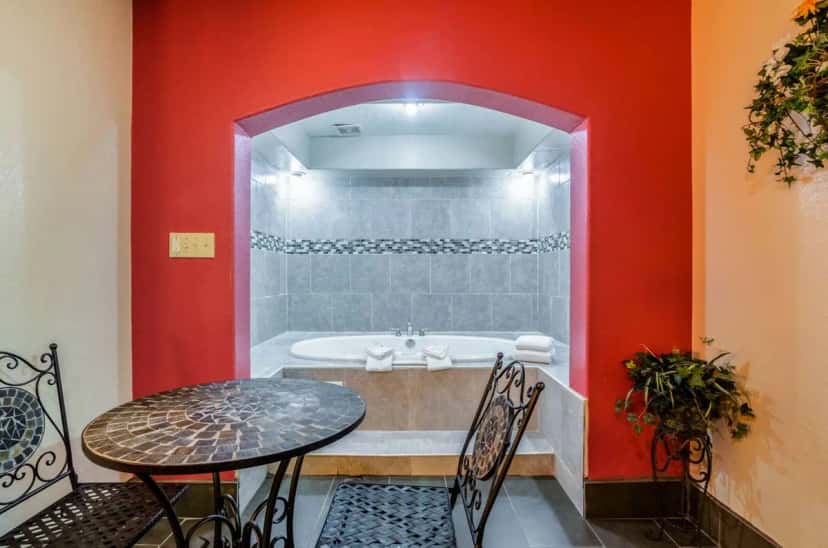 In-room hot tub at Quality Inn South in Wichita, KS