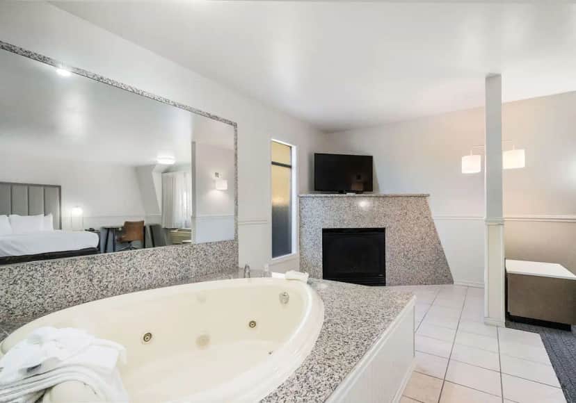 Private in-room jacuzzi tub at Quality Inn South Lake Tahoe