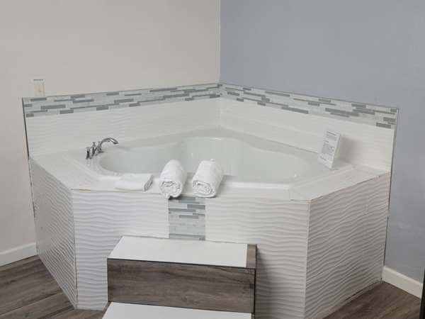 In-room hot tub at Quality Inn Terre Haute University Area in Terre Haute, IN