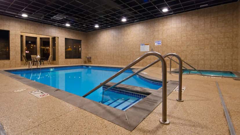 In-room hot tub at Radisson Hotel River Falls in River Falls, WI