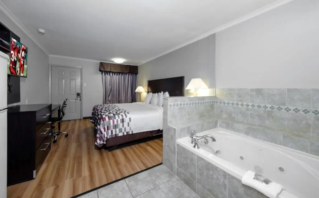Private in-room jacuzzi tub in the Suite King with Spa Bath Non-Smoking at Red Roof Inn Arlington - Entertainment District