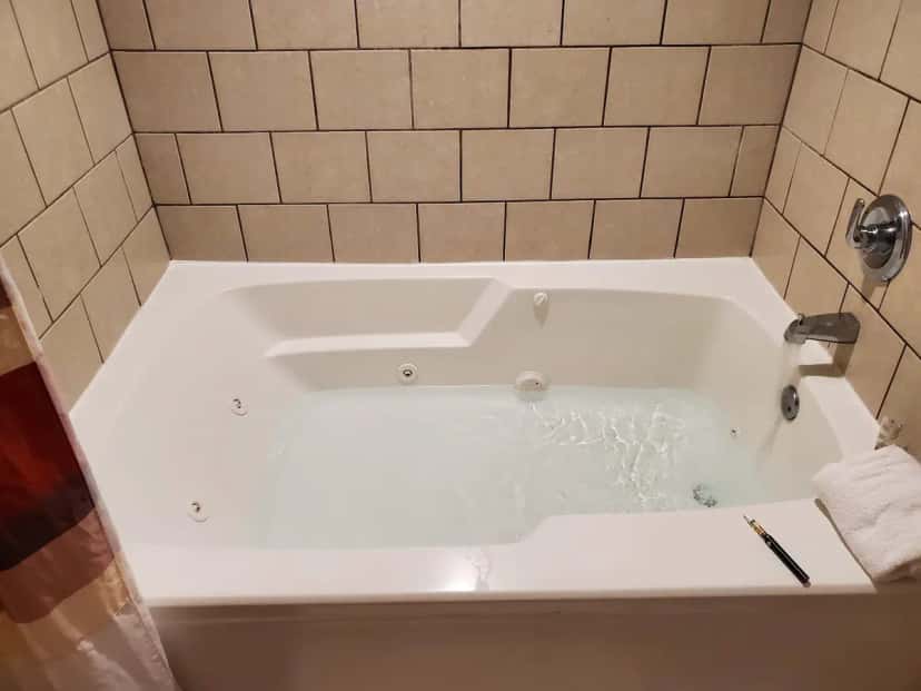 In-room hot tub at Red Roof Inn Indianapolis - Greenwood in Greenwood, IN
