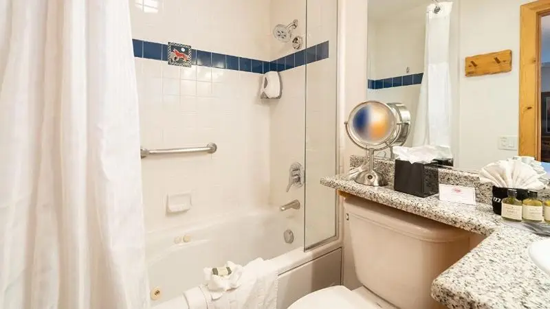 Hotels with jacuzzi in room in Tahoe Vista