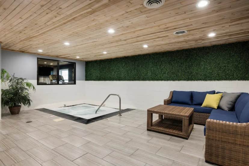 Shared indoor hot tub at Redwood Lodge