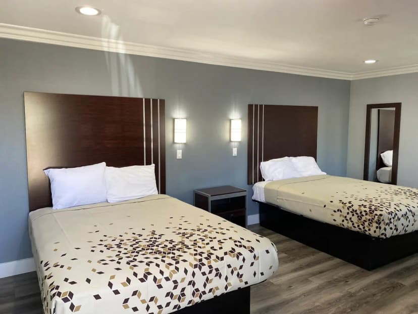 Regency Motel