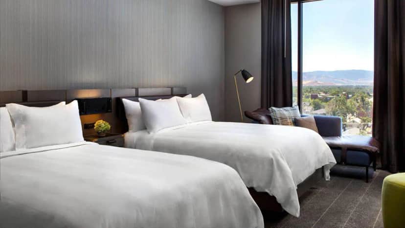 Renaissance Reno Downtown Hotel & Spa — guest room