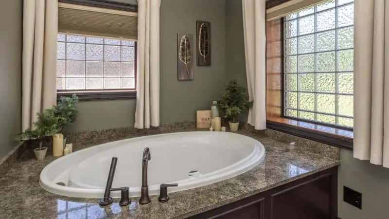 In-room hot tub at River View Lodge in Le Claire, IA