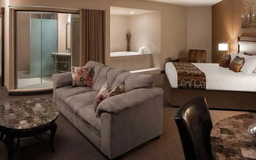 Riverside Casino & Golf Resort hotel photo 1 in Riverside, Iowa