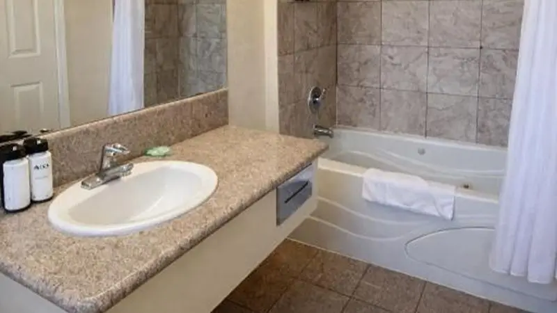 Rose Garden Inn - San Jose Airport — view