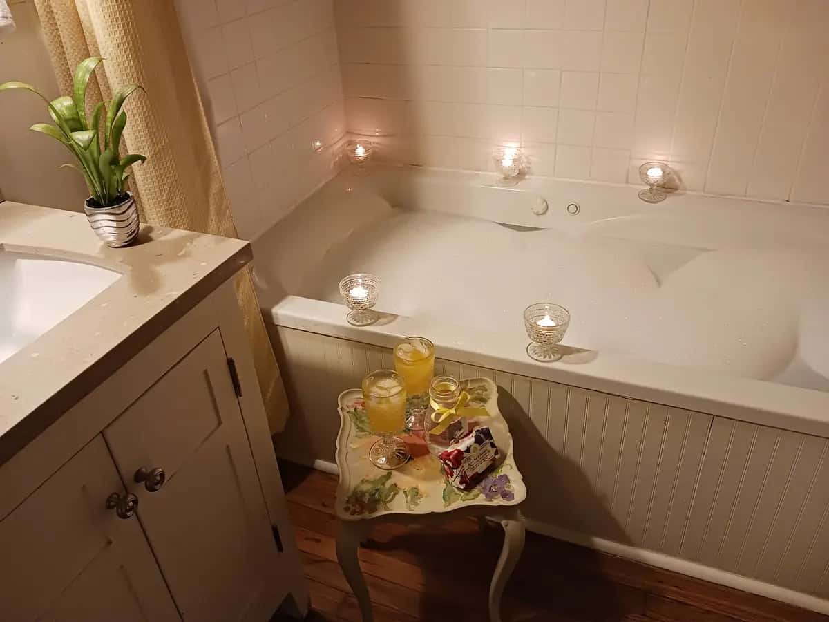 Deep soaking bathtub at Rosemont B&b Cottages