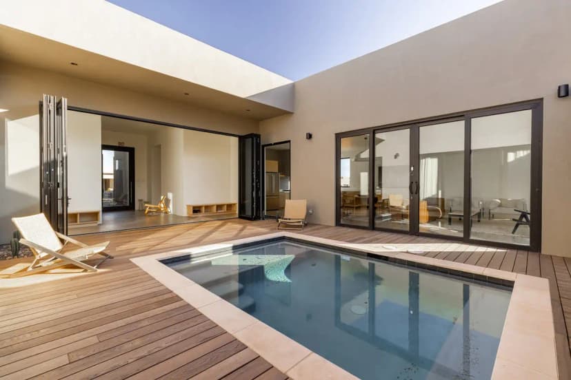 Hotels with jacuzzi in room in Hurricane