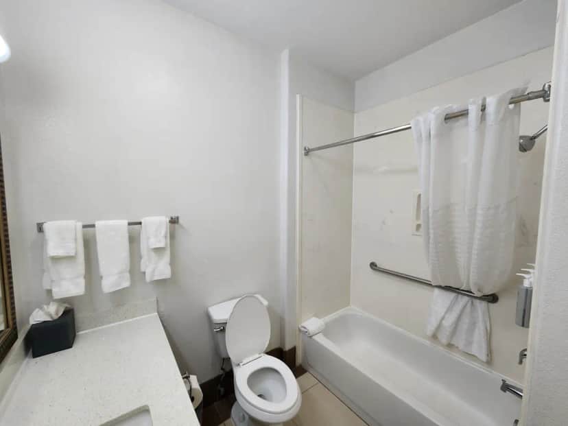 Deep soaking bathtub at Sand Rose Beach Resort