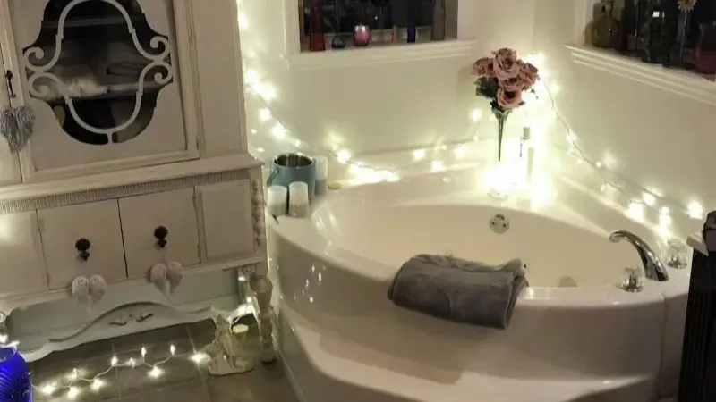 Hotels with jacuzzi in room in Ny