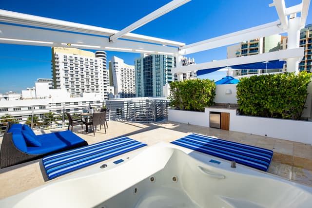 Shared outdoor hot tub