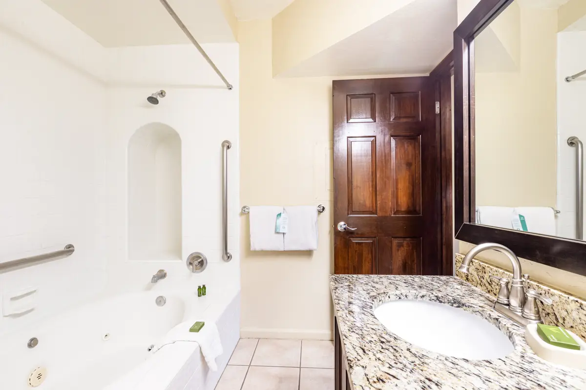 Scottsdale Camelback Resort Private in-room jacuzzi tub