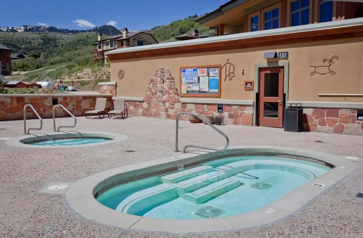 a hot tub in front of a building at Sundial Lodge by All Seasons Resort Lodging in Park City