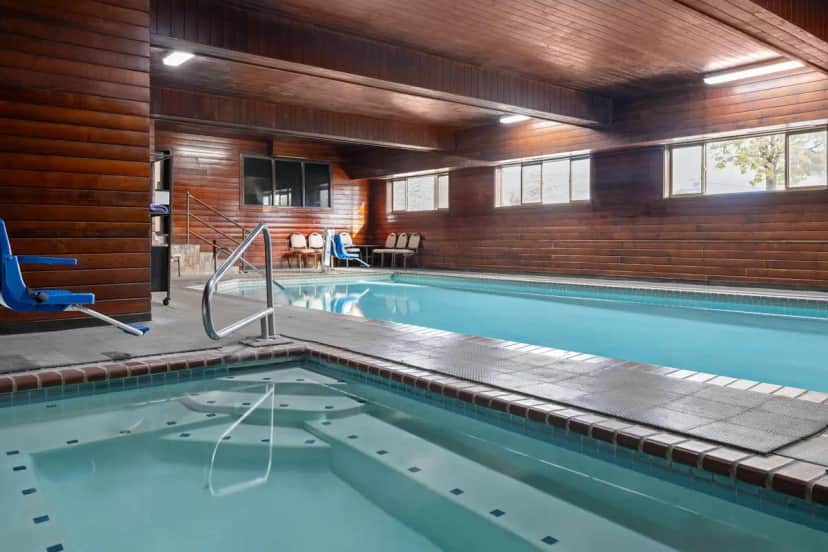 Shared indoor hot tub at Super 8 by Wyndham Baker City