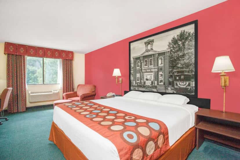 In-room hot tub at Super 8 by Wyndham Gettysburg in Gettysburg, PA