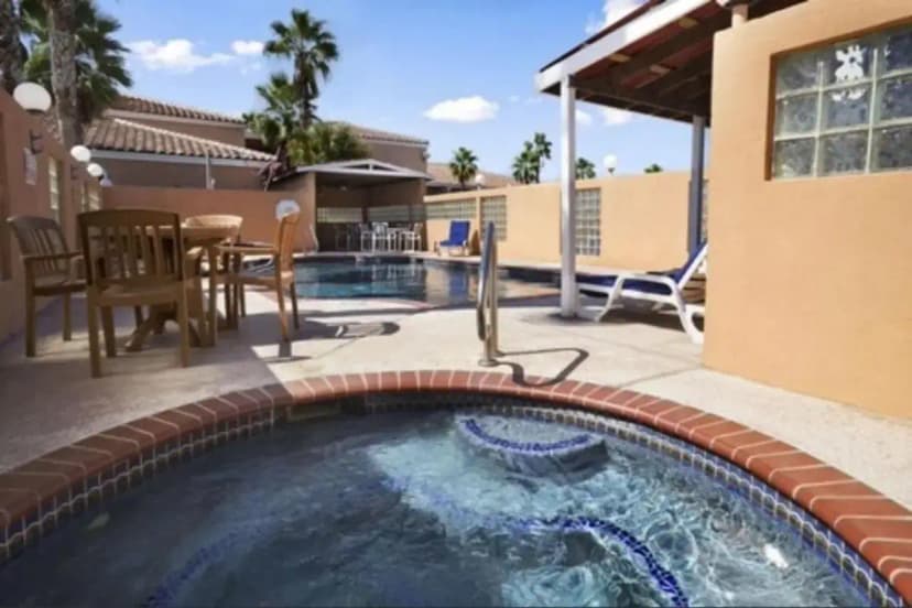 Super 8 By Wyndham South Padre Island