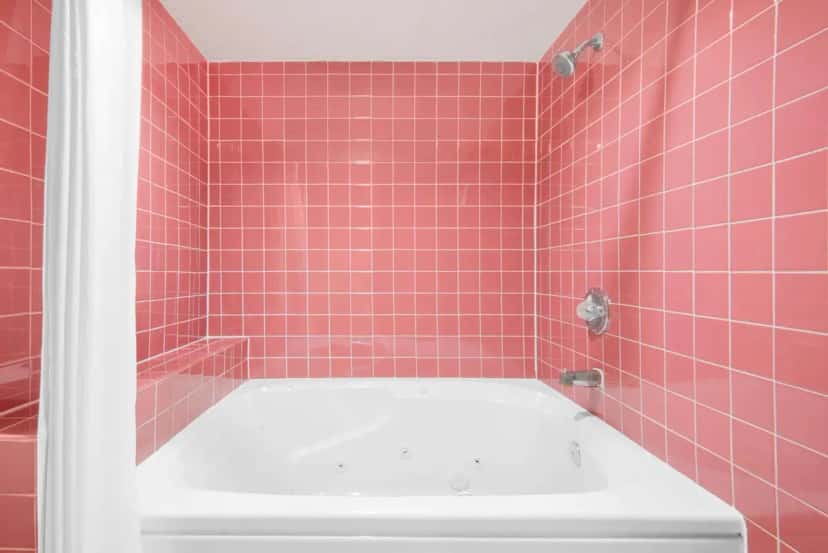 In-room jacuzzi tub at Super 8 By Wyndham Story City in Story City, IA