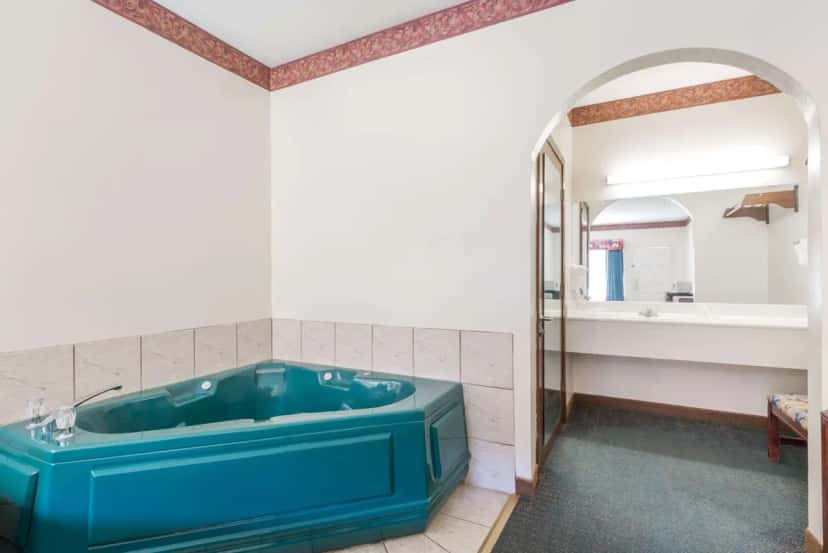 In-room hot tub at Super 8 by Wyndham Weslaco in Weslaco, TX