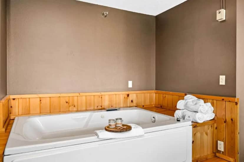 Private in-room jacuzzi tub in the King with Whirlpool Spa Guest Room at Superior Shores Resort