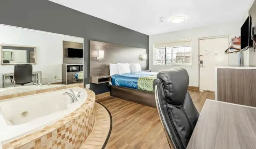 SureStay by Best Western Grove City hotel photo 1 in Grove City, Pennsylvania