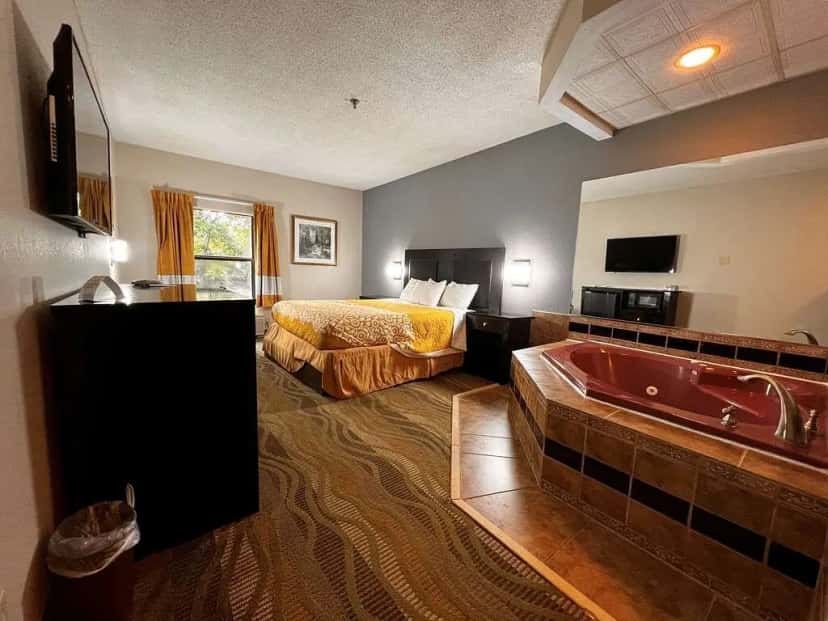 In-room hot tub at SureStay Hotel By Best Western Morganton in Morganton, NC