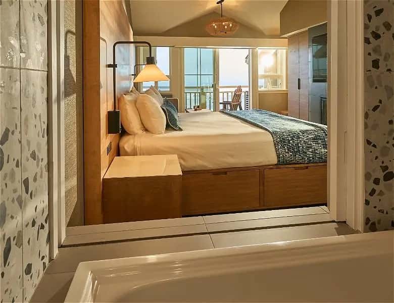 Deep soaking tub at Surfsand Resort in Cannon Beach, OR