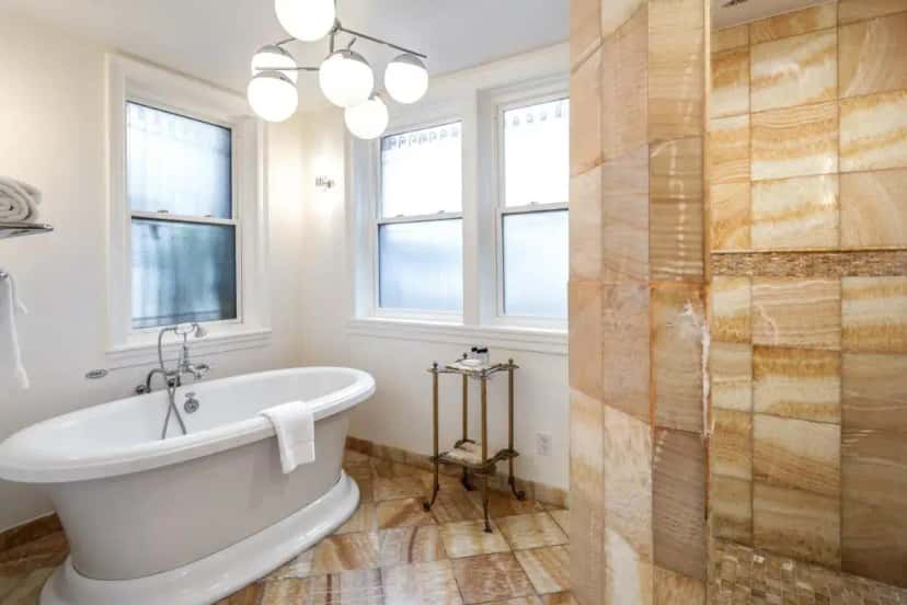 Deep soaking tub at Swann House in Washington, CT