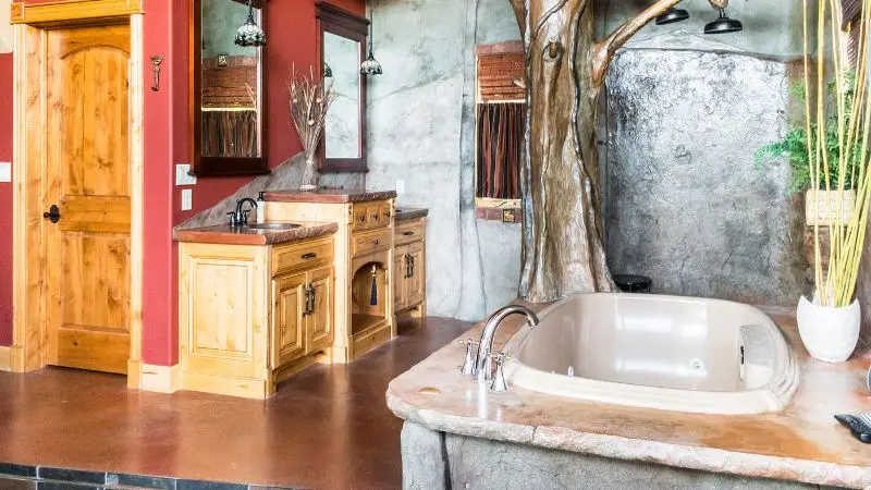 Hotels with jacuzzi in room in Sandpoint