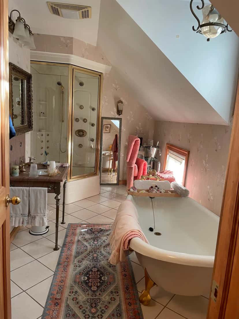 In-room hot tub at TC Smith Historic Inn in Lake Geneva, WI