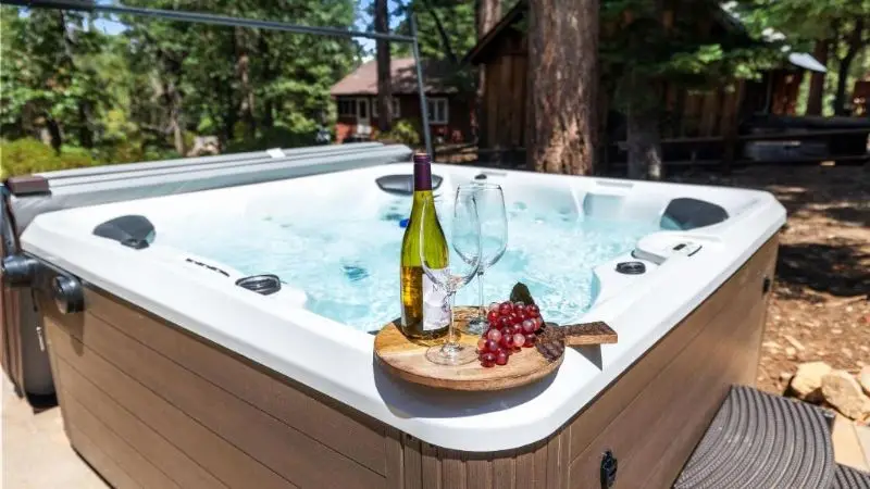 Teddy by AvantStay Majestic Cabin hotel photo 1 in San Bernardino County, California