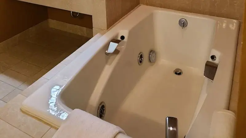 In-room hot tub at The Academy Hotel Colorado Springs in Colorado Springs, CO