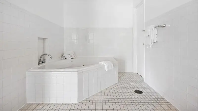 The Atlantic hotel photo 1 in Southampton, New York