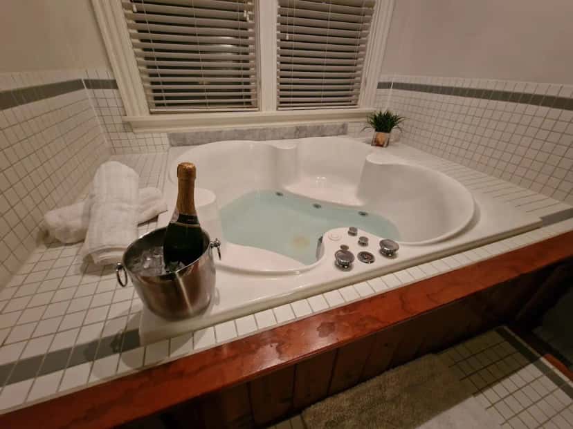 In-room jacuzzi tub at The Bernerhof Inn in Glen, NH