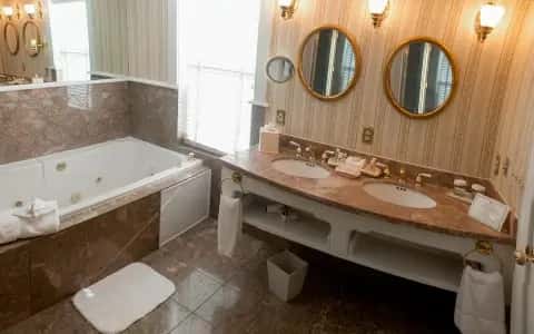 In-room hot tub at The Cliff House at Pikes Peak in Manitou Springs, CO