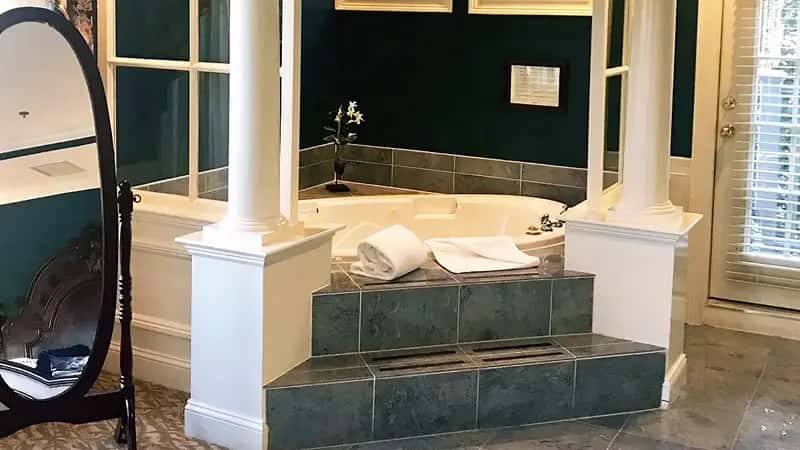 In-room hot tub at The Dan’l Webster Inn & Spa in Sandwich, MA