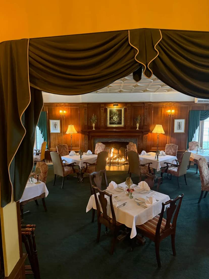 The English Inn — restaurant