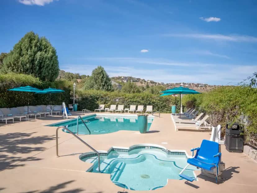 The Forest Villas Hotel Shared outdoor hot tub