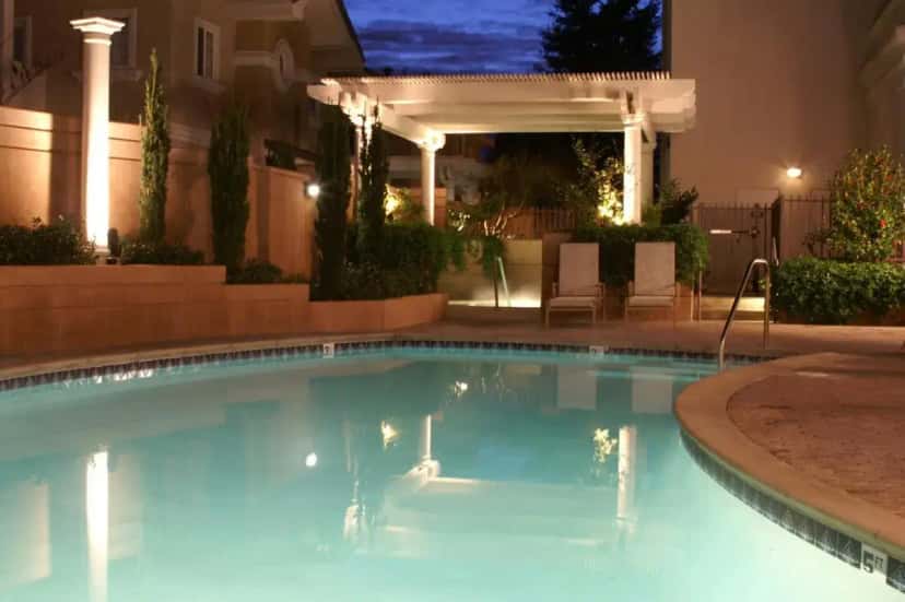 In-room hot tub at The Grand in Sunnyvale, CA