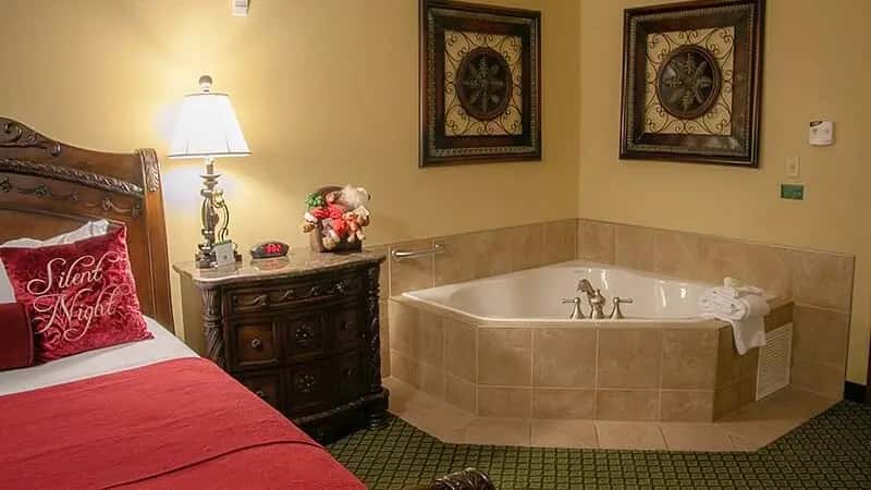 In-room hot tub at The Inn at Christmas Place in Pigeon Forge, TN