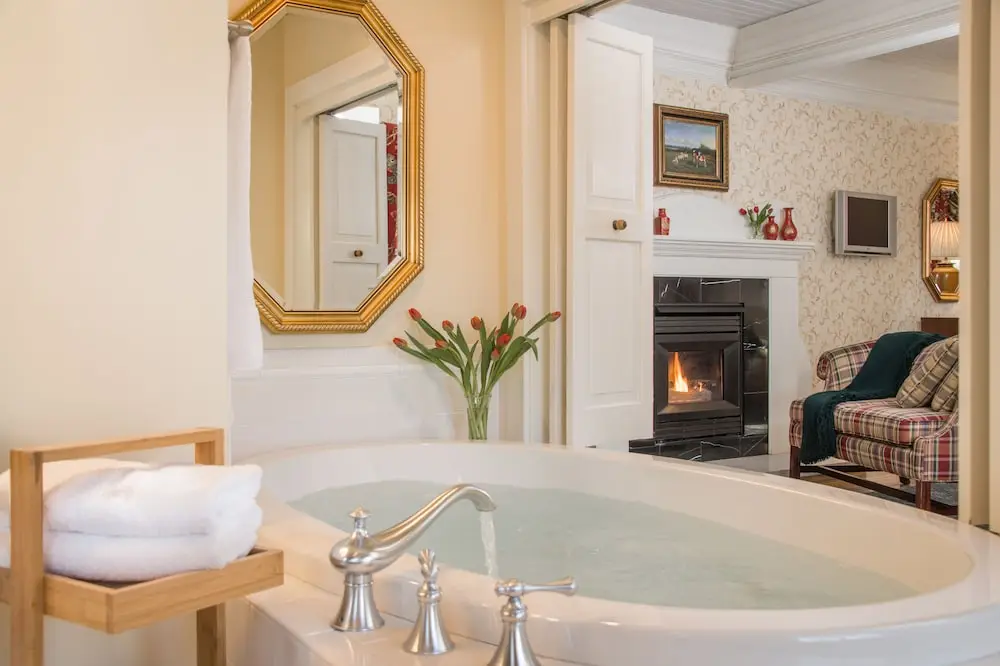 Private in-room jacuzzi tub in the Romantic Room, 1 King Bed, Fireplace, Mountain View at The Inn at Ormsby Hill