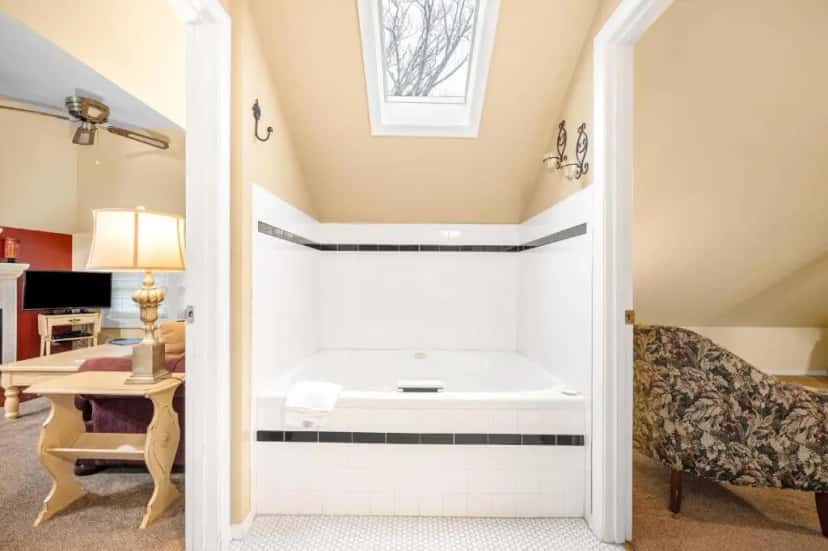 In-room hot tub at The Inn At Union Pier in Union Pier, MI
