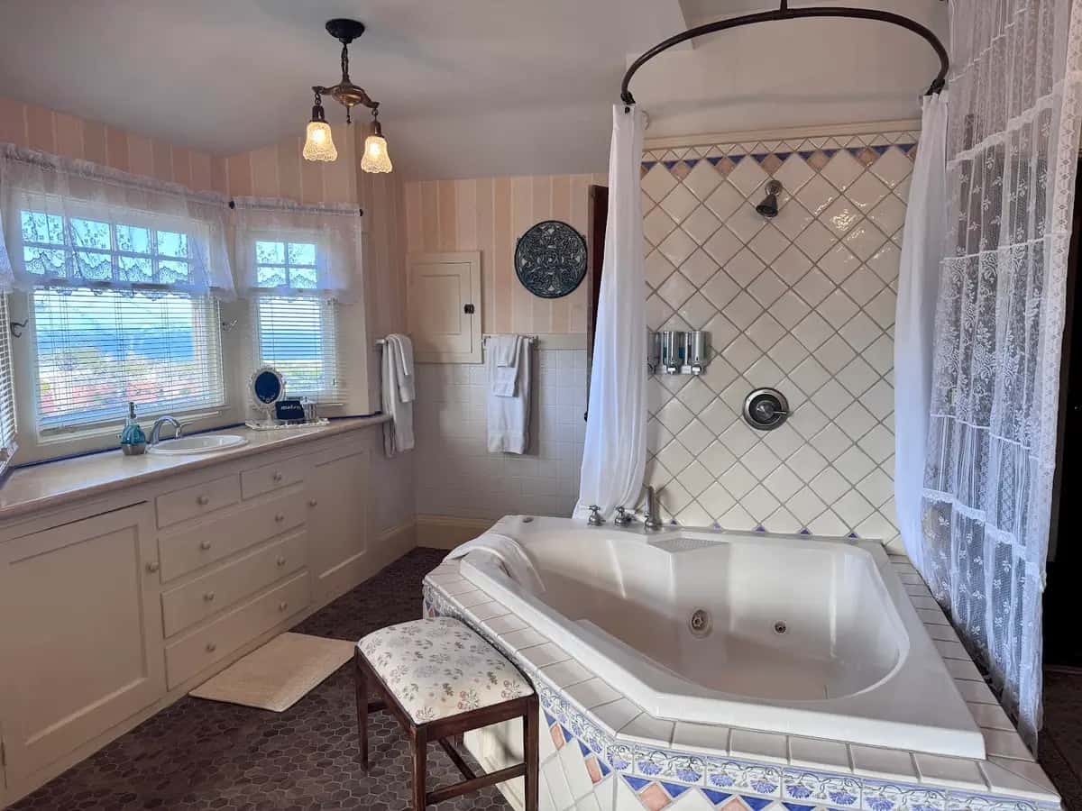 Private in-room jacuzzi tub at The Jabberwock Inn