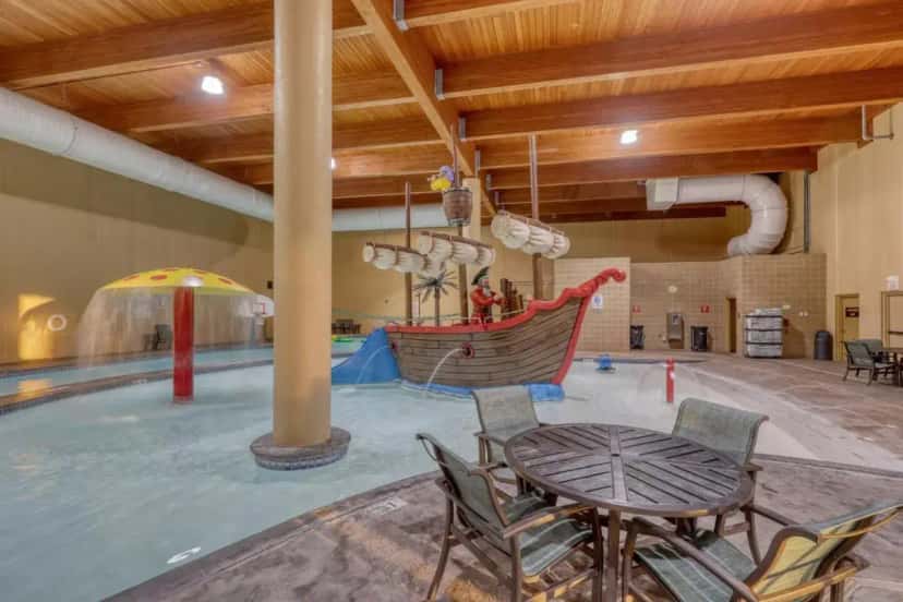 In-room hot tub at The Lodge At Deadwood in Deadwood, SD