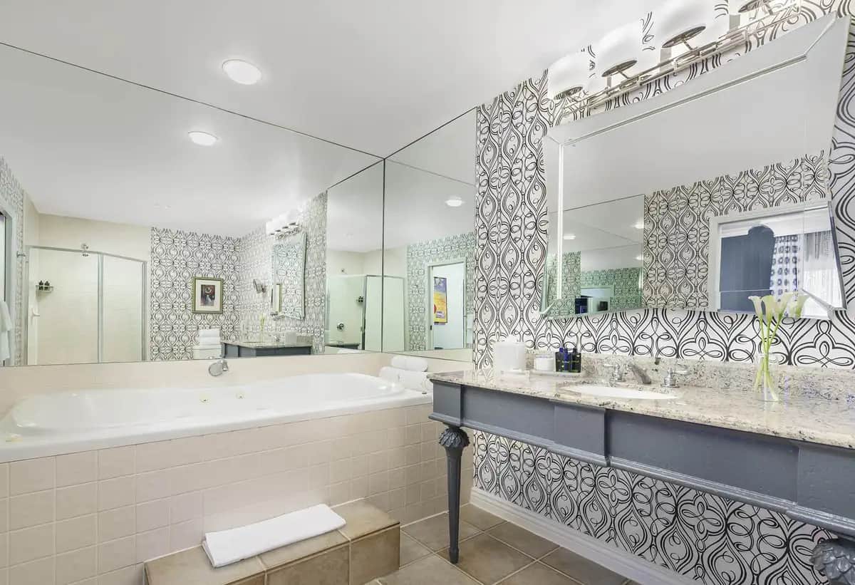 The Marker San Francisco Private in-room jacuzzi tub
