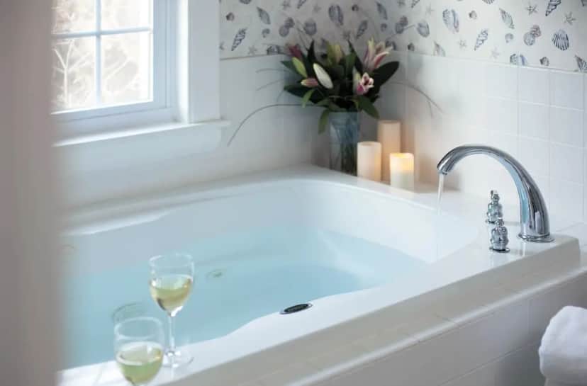 Private in-room jacuzzi tub in the King Suite at The Old Harbor Inn